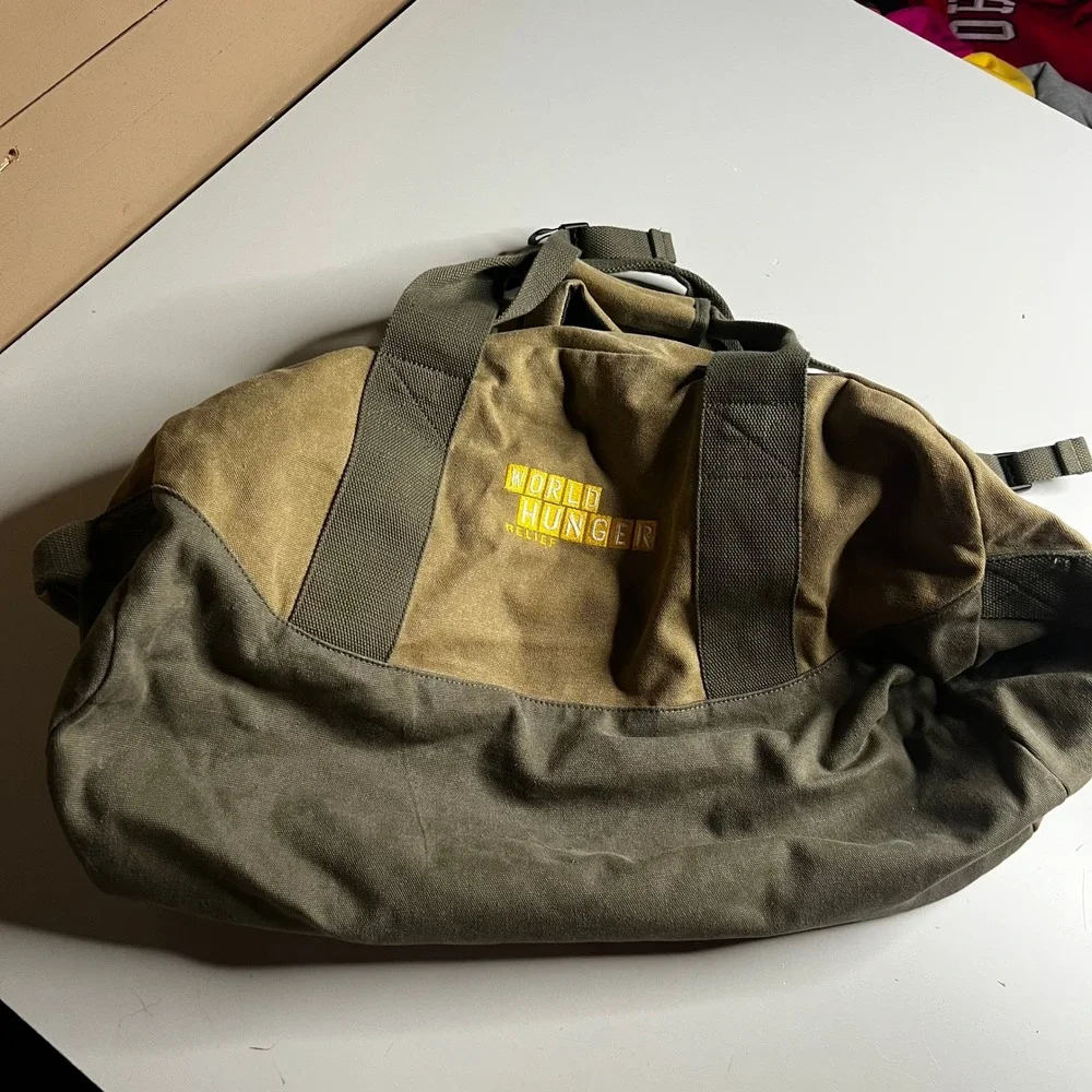 LL Bean Canvas Duffle Bag Khaki Olive Green‎ World Hunger Relief Travel Gym Bag